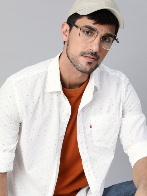 

Levis Men White Slim Fit Printed Casual Shirt