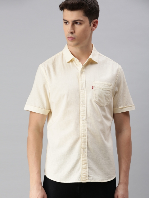 

Levis Men Cream-Coloured Slim Fit Solid Casual Shirt