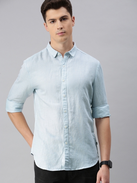 

Levis Men Blue Cotton Linen Casual Shirt