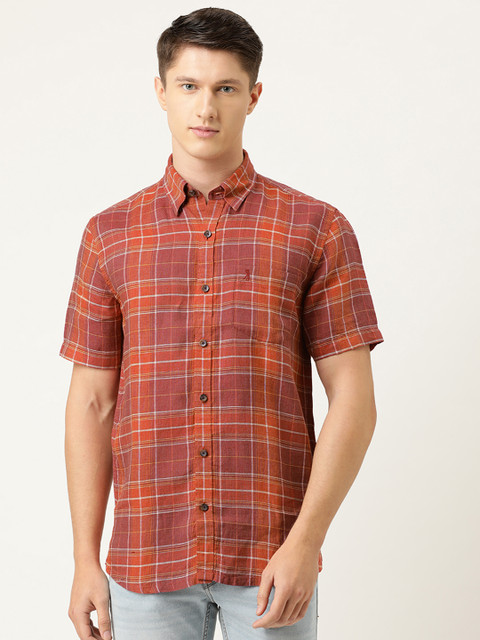

Burnt Umber Men Red & Maroon Pure Linen Slim Fit Checked Casual Shirt