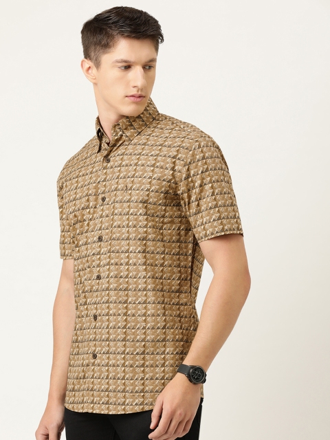 

Burnt Umber Men Beige & Multicoloured Regular Fit Printed Casual Shirt