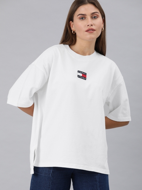 

Tommy Hilfiger Women White Solid Round Neck T-shirt