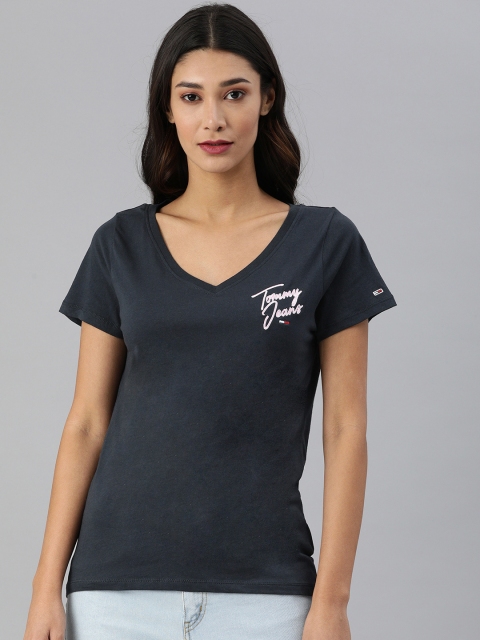 

Tommy Hilfiger Women Navy Blue Solid Cotton V-Neck T-shirt