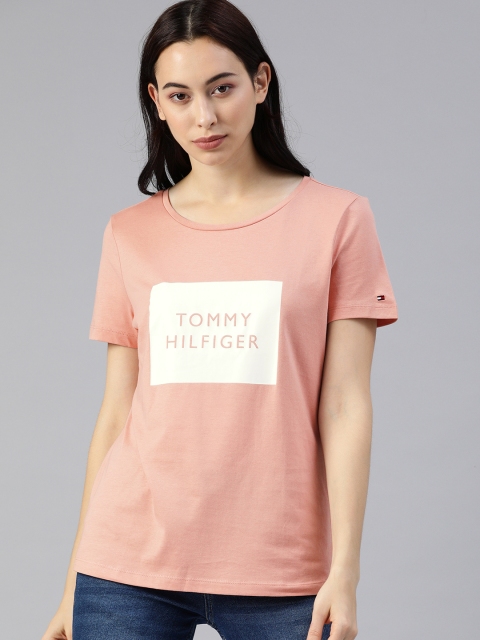 

Tommy Hilfiger Women Peach-Coloured Printed Pure Cotton Round Neck T-shirt