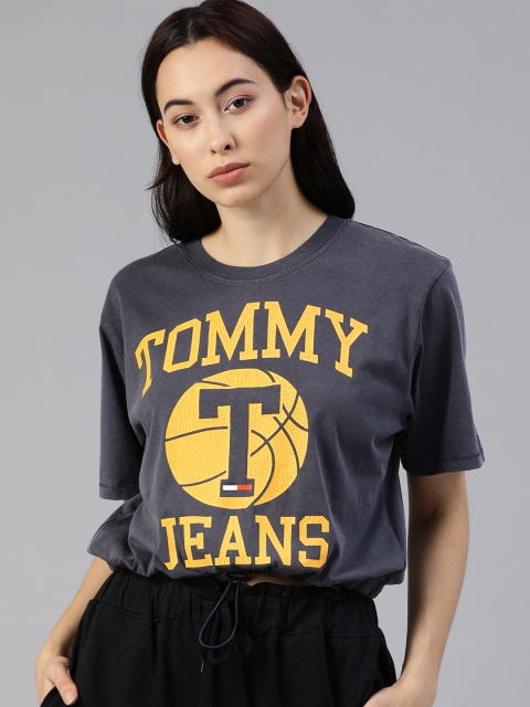 

Tommy Hilfiger Women Navy Blue Printed Boxy Fit Pure Cotton Round Neck Crop T-shirt