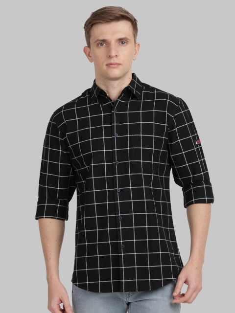 

ANTHEM Men Black Regular Fit Checked Casual Shirt