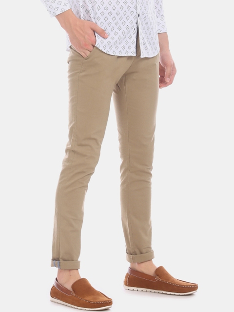 

True Blue Men Khaki Slim Fit Solid Chinos