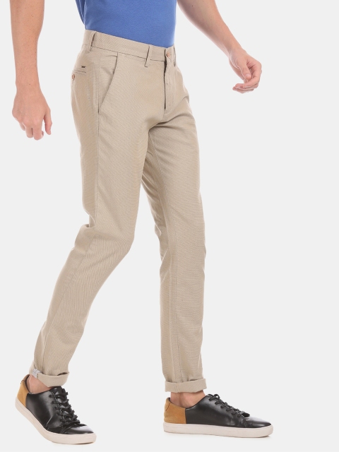 

True Blue Men Beige Slim Fit Self Design Chinos