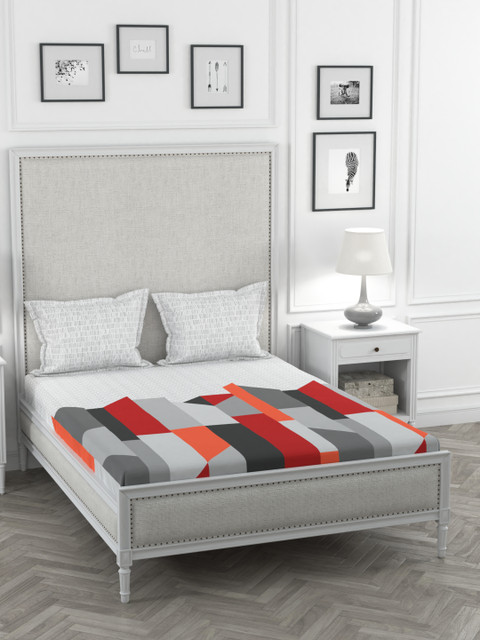 

Portico New York White & Grey Geometric 144 TC Cotton 1 King Bedsheet With 2 Pillow Covers