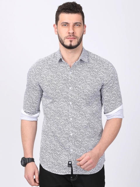 

FOGA Men White & Black Regular Fit Printed Casual Shirt