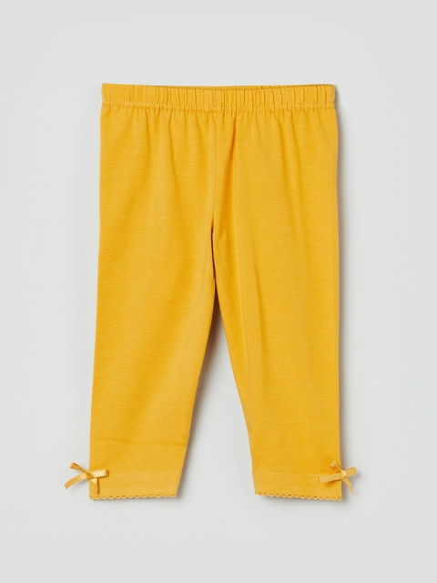 

max Girls Yellow Solid Three-Fourth Length Leggings