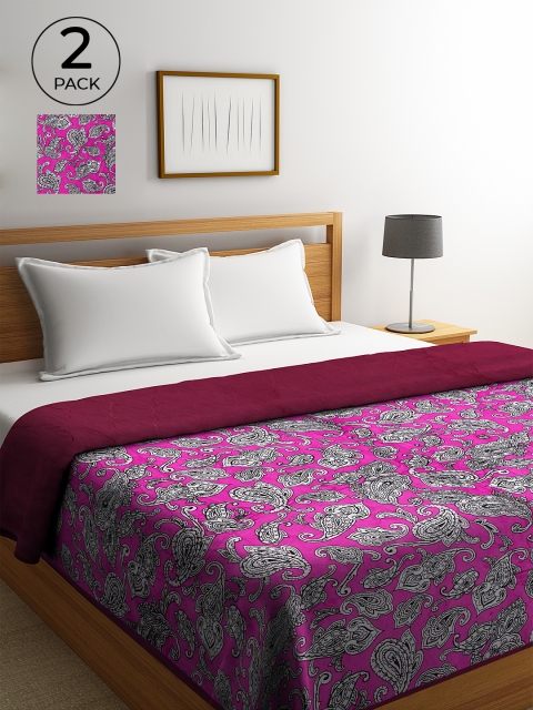 

KLOTTHE Magenta Set of 2 Ethnic Motifs AC Room 600 GSM Double Bed Comforter