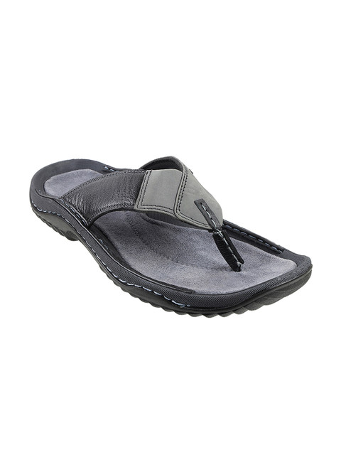 

Metro Men Black Sandals
