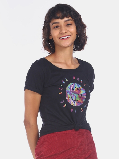

Sugr Women Black & Blue Printed Round Neck T-shirt