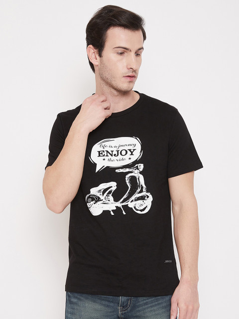 

Purple Feather Men Black Printed Round Neck T-shirt