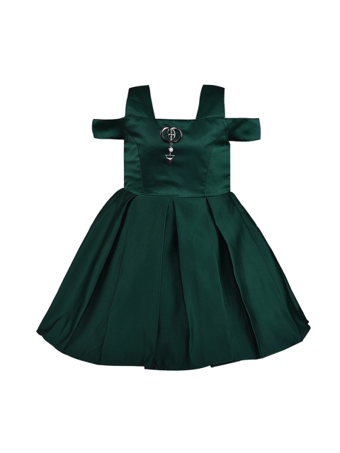 

Wish Karo Girls Green Solid Fit and Flare Dress