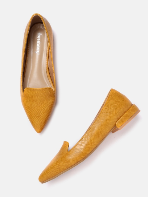 

DressBerry Women Mustard Yellow Snakeskin Textured Ballerinas