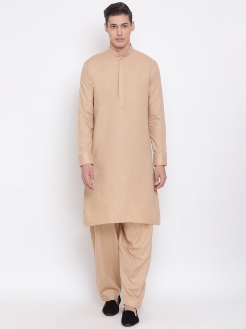 

VASTRAMAY Men Beige Solid Kurta with Patiala