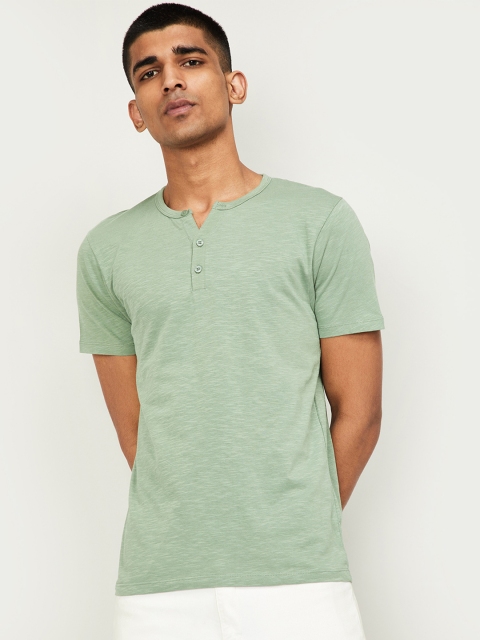 

Fame Forever by Lifestyle Men Green Printed Henley Neck T-shirt