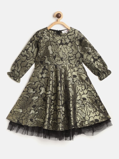 

starbug Girls Black & Gold-Toned Abstract Self Design Jacquard Weave Fit and Flare Dress