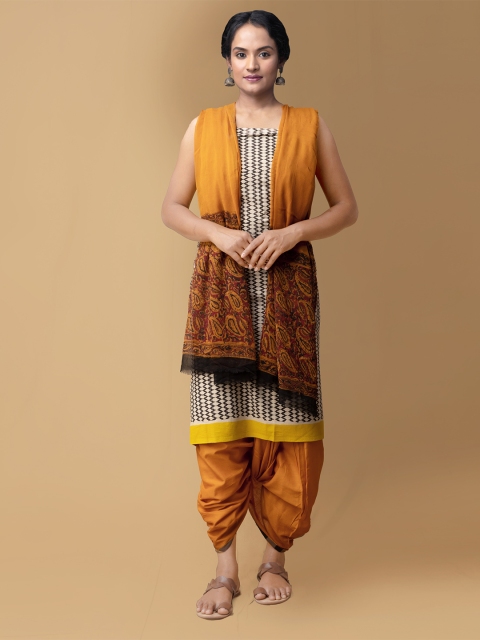 

Unnati Silks Cream-Coloured & Orange Pure Cotton Unstitched Dress Material