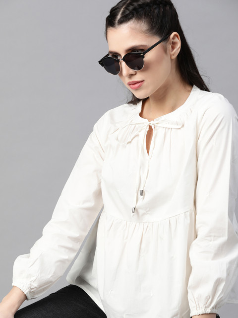 

The Roadster Lifestyle Co Women White Pure Cotton Tie-Up Neck A-Line Top