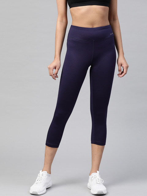 

Alcis Women Navy Blue Knitted Solid Slim Fit Three-Fourth Tights