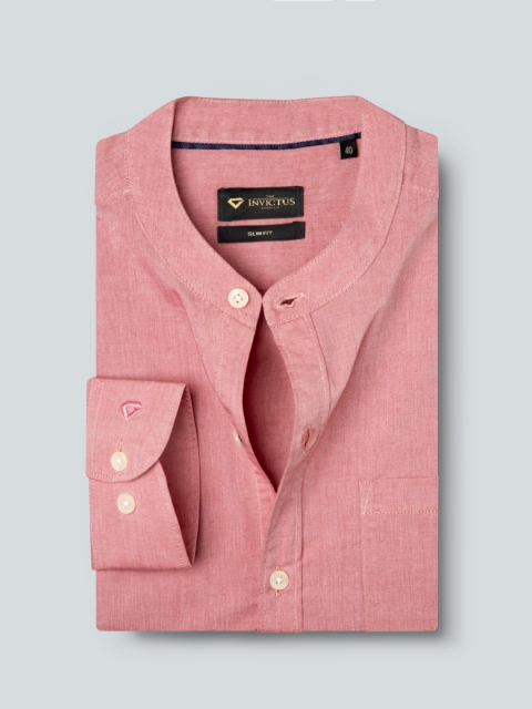 

INVICTUS Men Red Slim Fit Solid Smart Casual Shirt