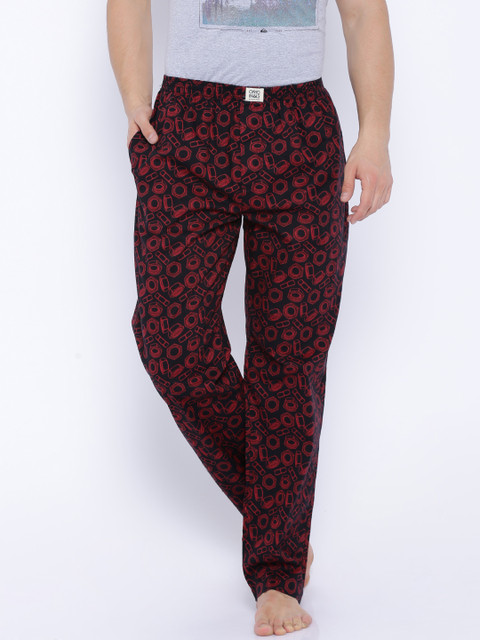

Jack & Jones Black & Maroon Printed Pyjamas 1768319005