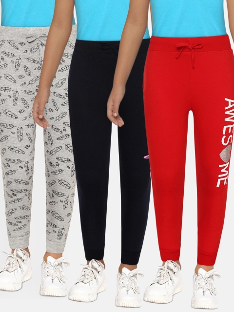 

Eteenz Girls Pack of 3 Knitted Cotton Joggers, Red