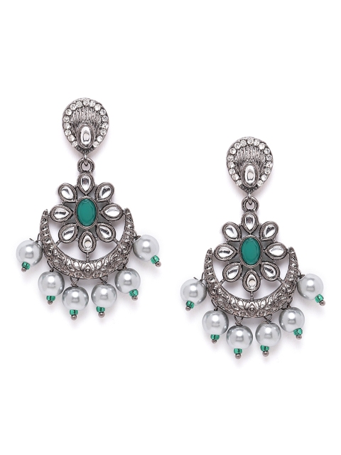 

Melani Borsa Gunmetal-Toned Gold-Plated Kundan Handcrafted Crescent Shaped Chandbalis, Metallic