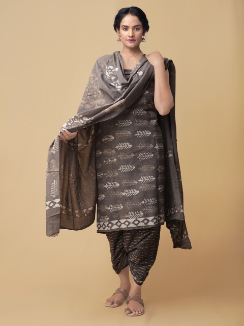

Unnati Silks Women Grey Printed Unstitched Dress Material