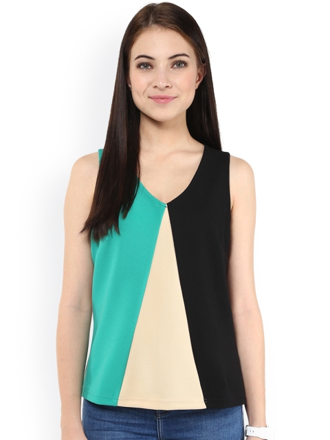 

Harpa Green & Black Top