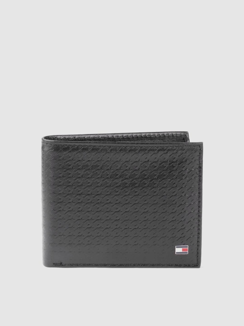 

Tommy Hilfiger Men Black Houndstooth Textured Leather Two Fold Wallet