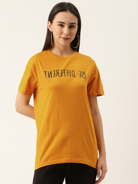 

PRINTOCTOPUS Women Mustard Yellow Printed Round Neck Pure Cotton T-shirt