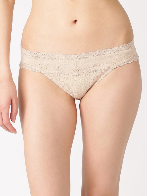 

Wacoal Women Beige Lace Bikini Briefs 878205-NN