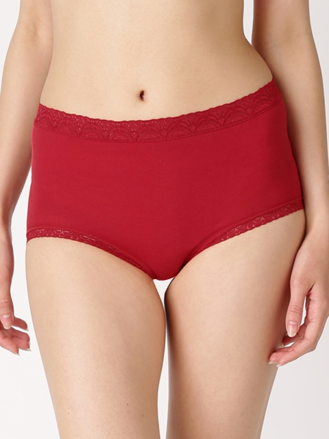 

Wacoal Women Red Briefs PPA102