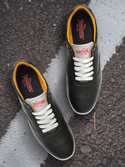 

Roadster Men Black Casual Shoes