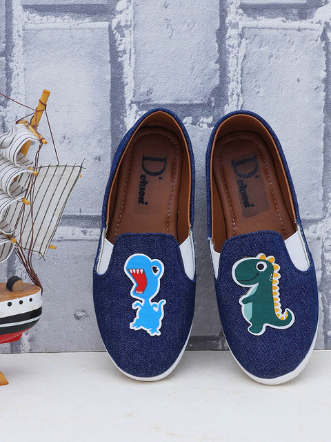 

DChica Kids Navy Blue Slip-On Sneakers