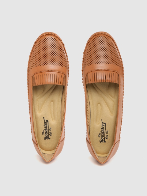 

Roadster Women Tan Brown Perforated Ballerinas