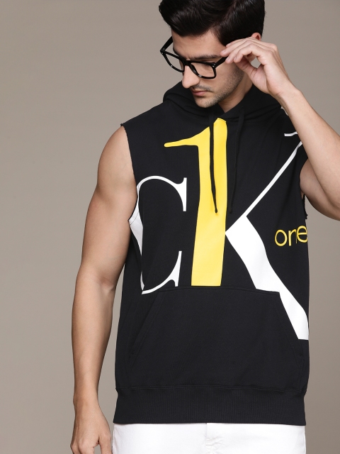 

Calvin Klein Jeans Men Black & Yellow Printed Hooded Sweatshirt