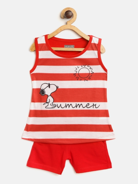 

Eteenz Girls Red & White Striped & Snoopy Print T-shirt with Shorts