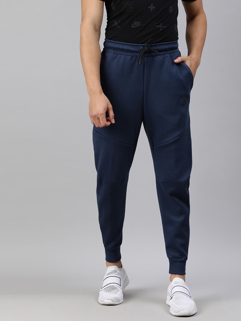 

Nike Men Navy Blue Solid Tech Fleece Joggers