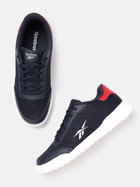 

Reebok Classic Men Navy Club Pro Woven Design Sneakers, Navy blue