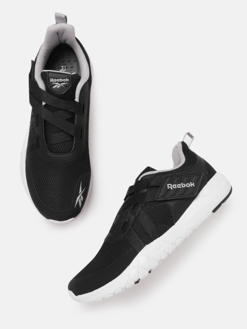 

Reebok Men Black Traction Woven Design Training Shoes
