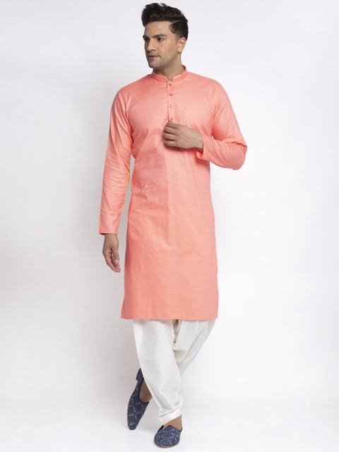 

MAXENCE Men Peach-Coloured & Off-White Solid Kurta with Pyjamas