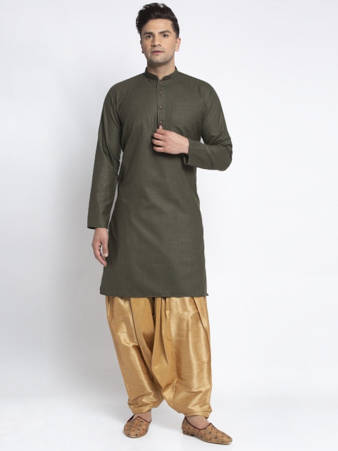 

MAXENCE Men Green & Gold-Toned Solid Kurta with Patiala