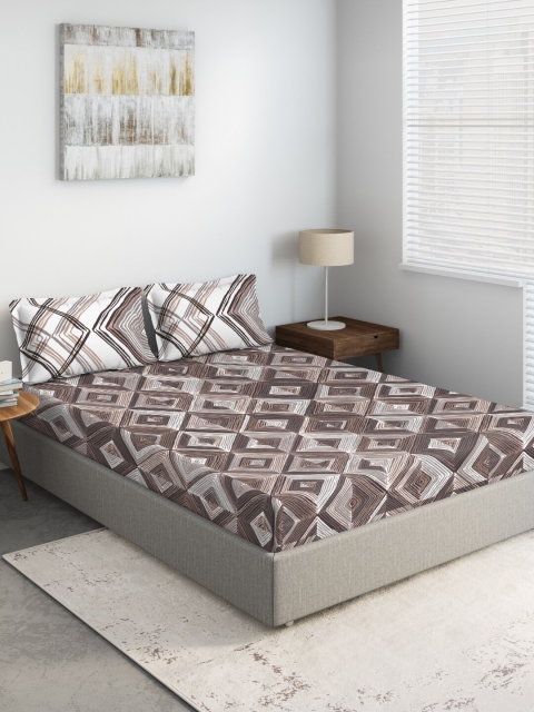 

DDecor Brown & White Printed 144 TC King Bedsheet With 2 Pillow Covers