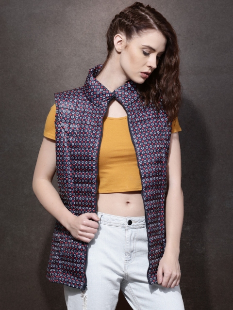 

Roadster Navy & Red Printed Convertible Puffer Jacket, Navy blue