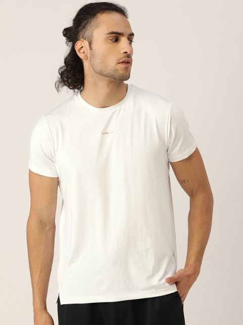 

Sweet Dreams Men White Solid Round Neck T-shirt